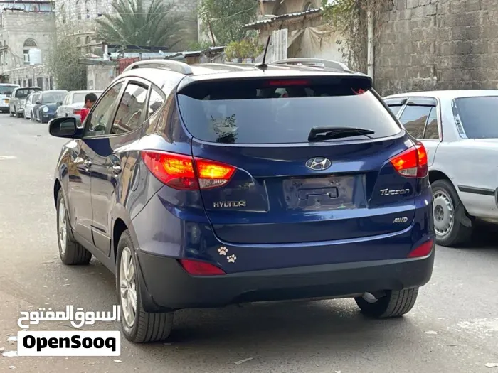 Hyundai Tucson 2012 photo 2