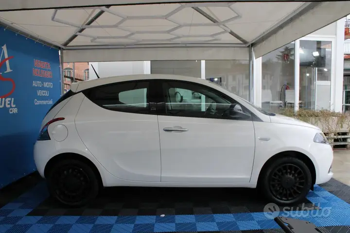 Lancia Ypsilon 2021 photo 3