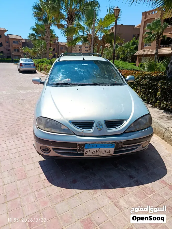 Renault Megane 2023 photo 2