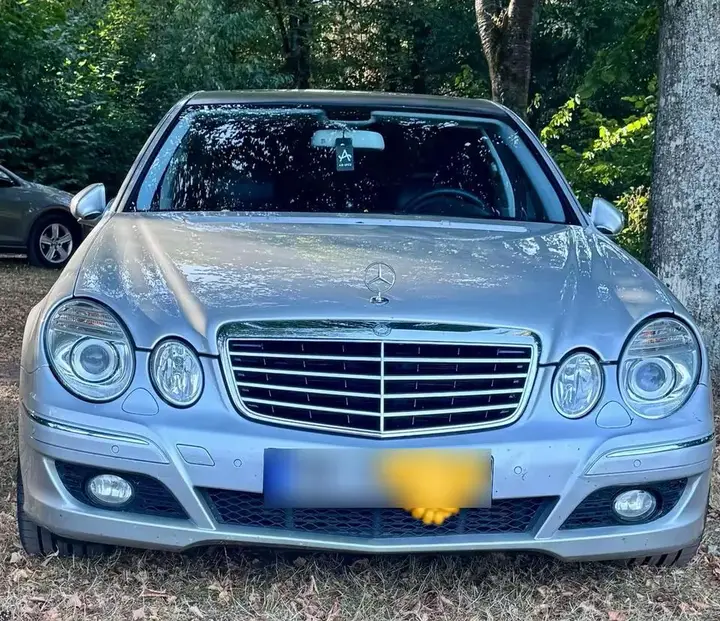 Mercedes-Benz E 220 Cdi