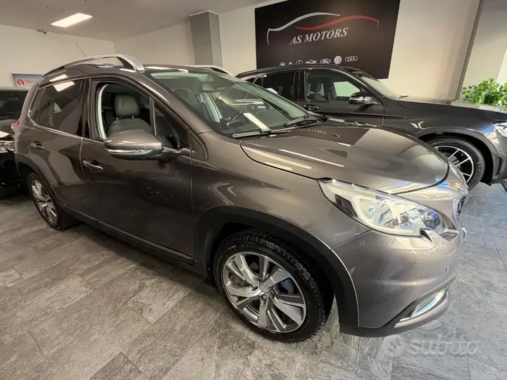Peugeot 2008 2017 photo 3