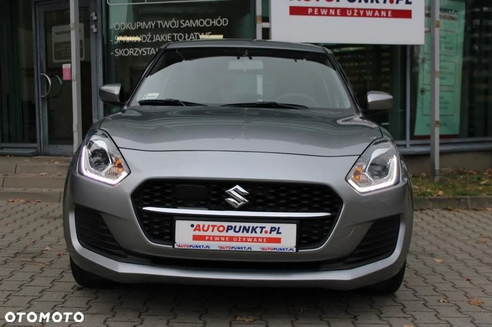 Suzuki Swift 2022 photo 2
