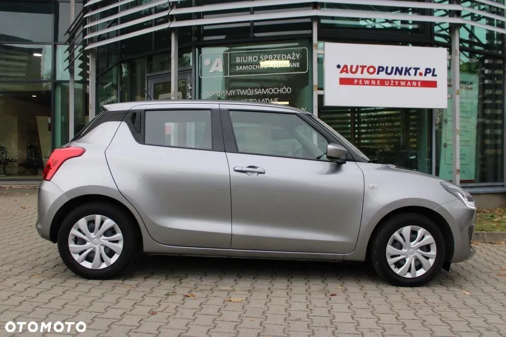Suzuki Swift 2022 photo 4