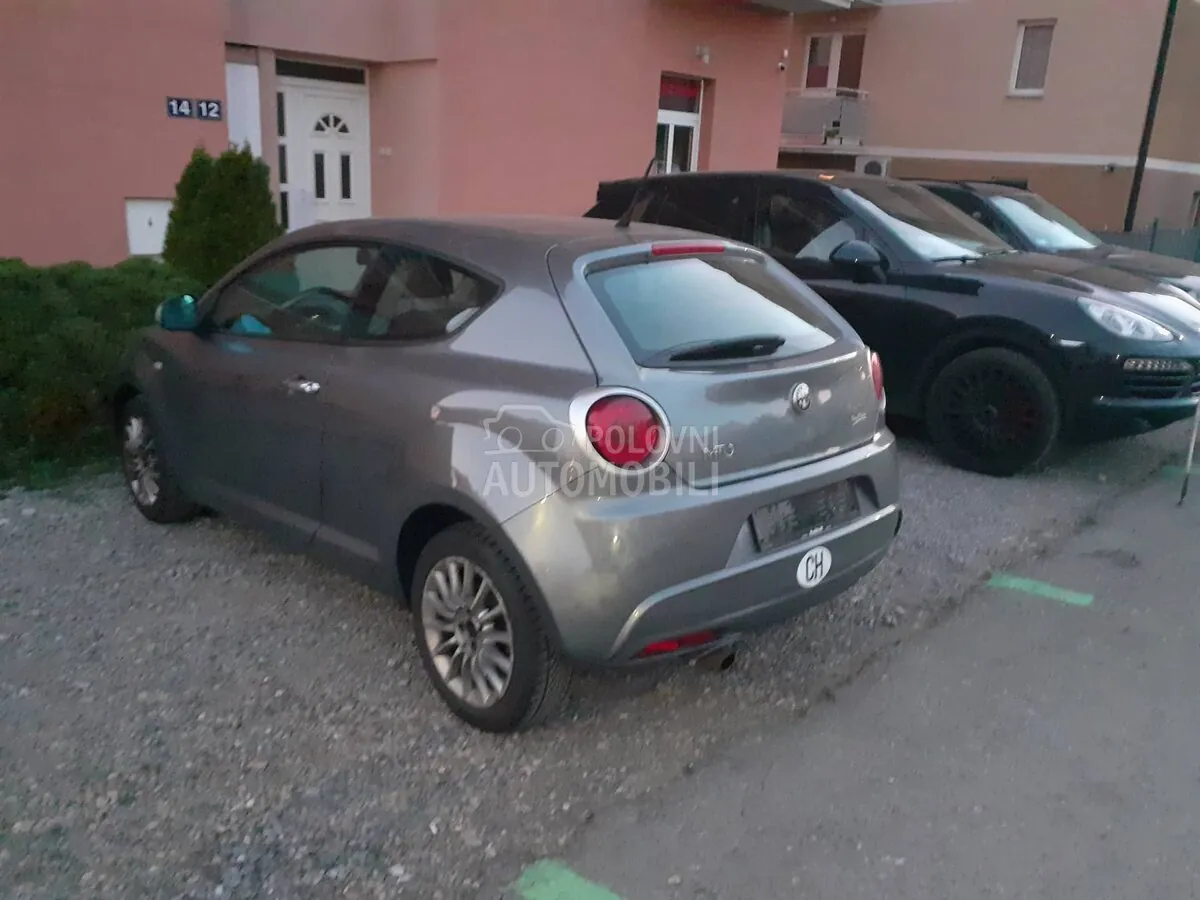 Alfa Romeo Mito 2012 photo 3