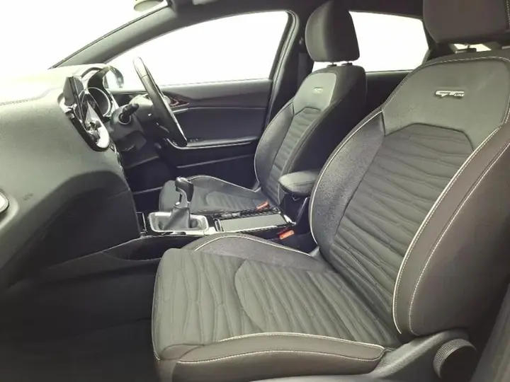 Kia Proceed 2023 photo 5