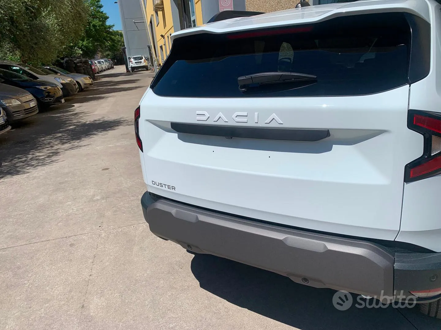 Dacia Duster 2023 photo 4