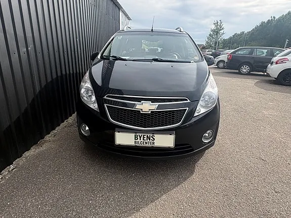 Chevrolet Spark 2012 photo 2