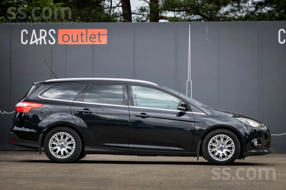 Ford Focus 2014 photo 4