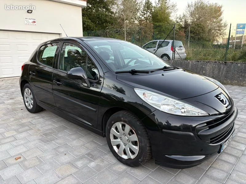 Peugeot 207