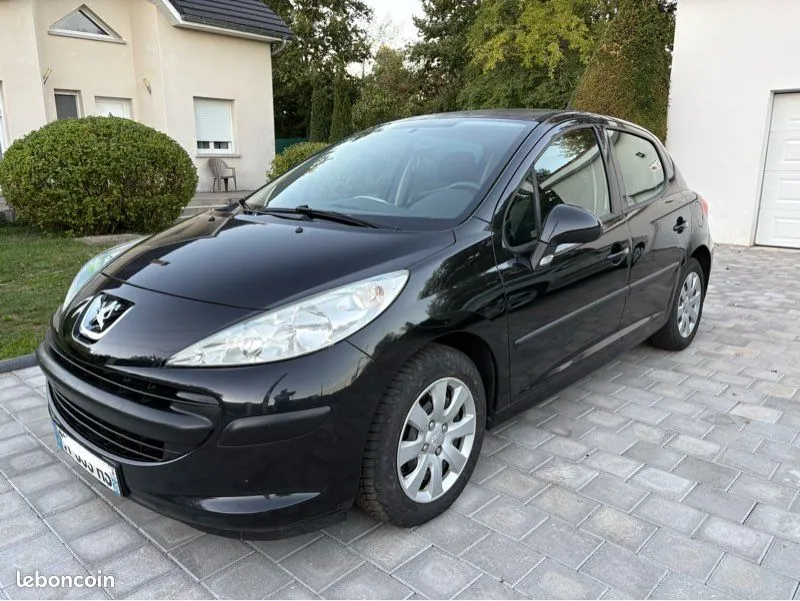 Peugeot 207 2007 photo 2