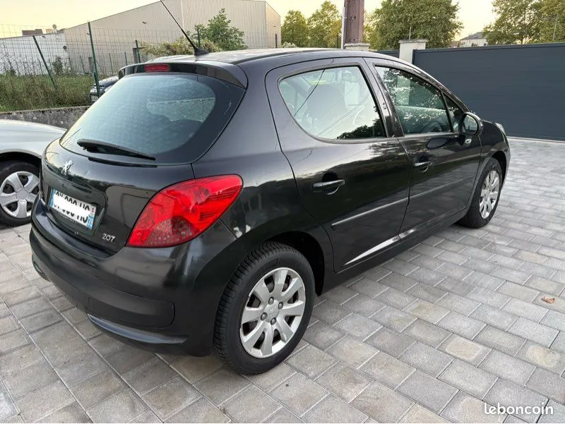 Peugeot 207 2007 photo 3