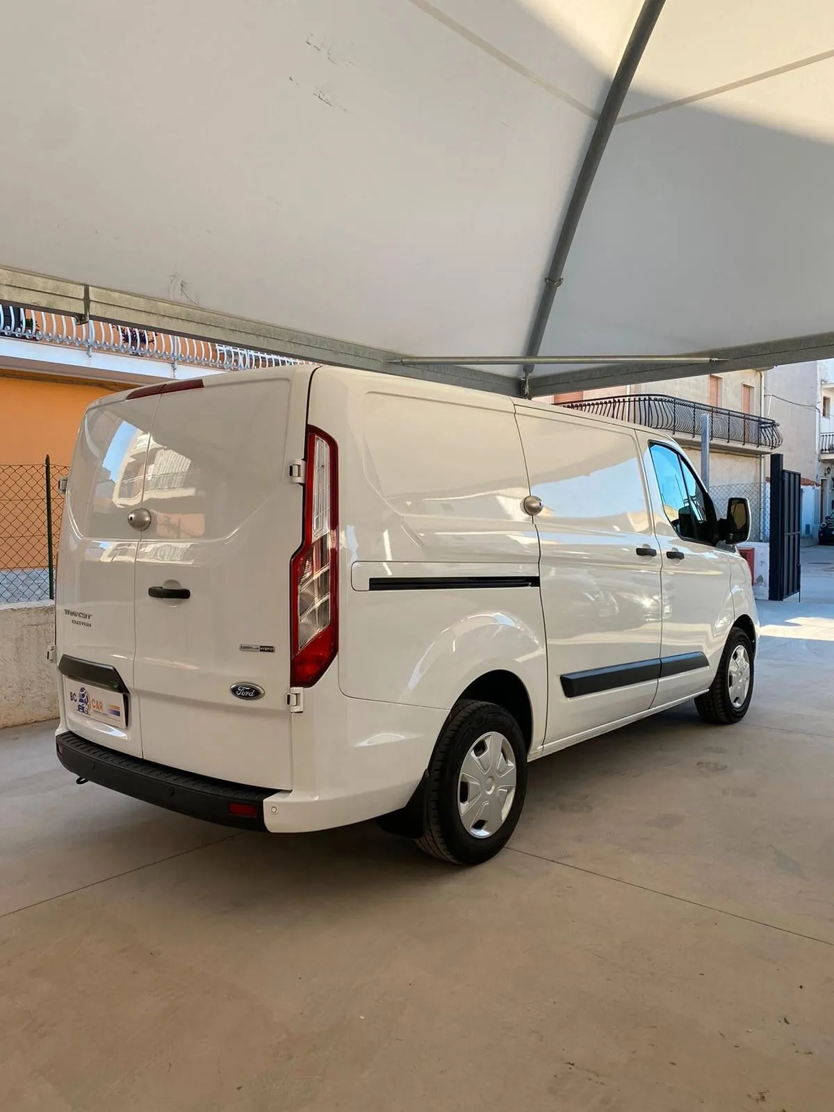 Ford Transit 2020 photo 3