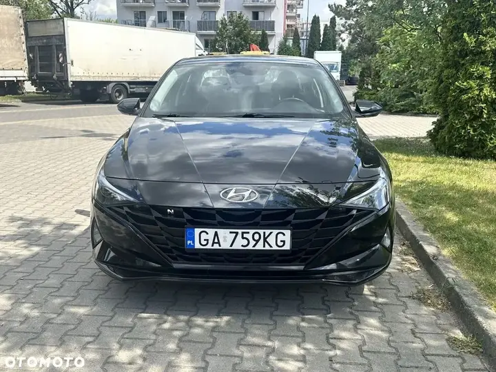 Hyundai Elantra 2022 photo 2