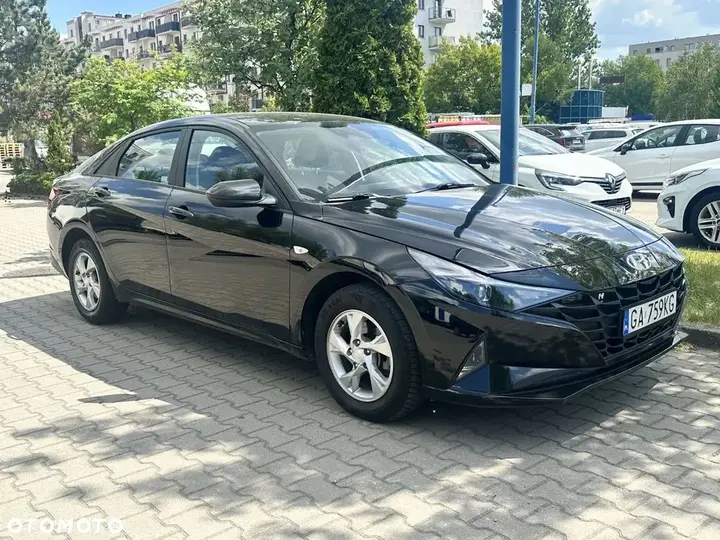 Hyundai Elantra 2022 photo 3