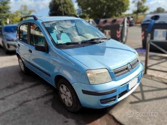 Fiat Panda 2005 photo 2