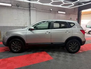 Nissan Qashqai 2008 photo 2