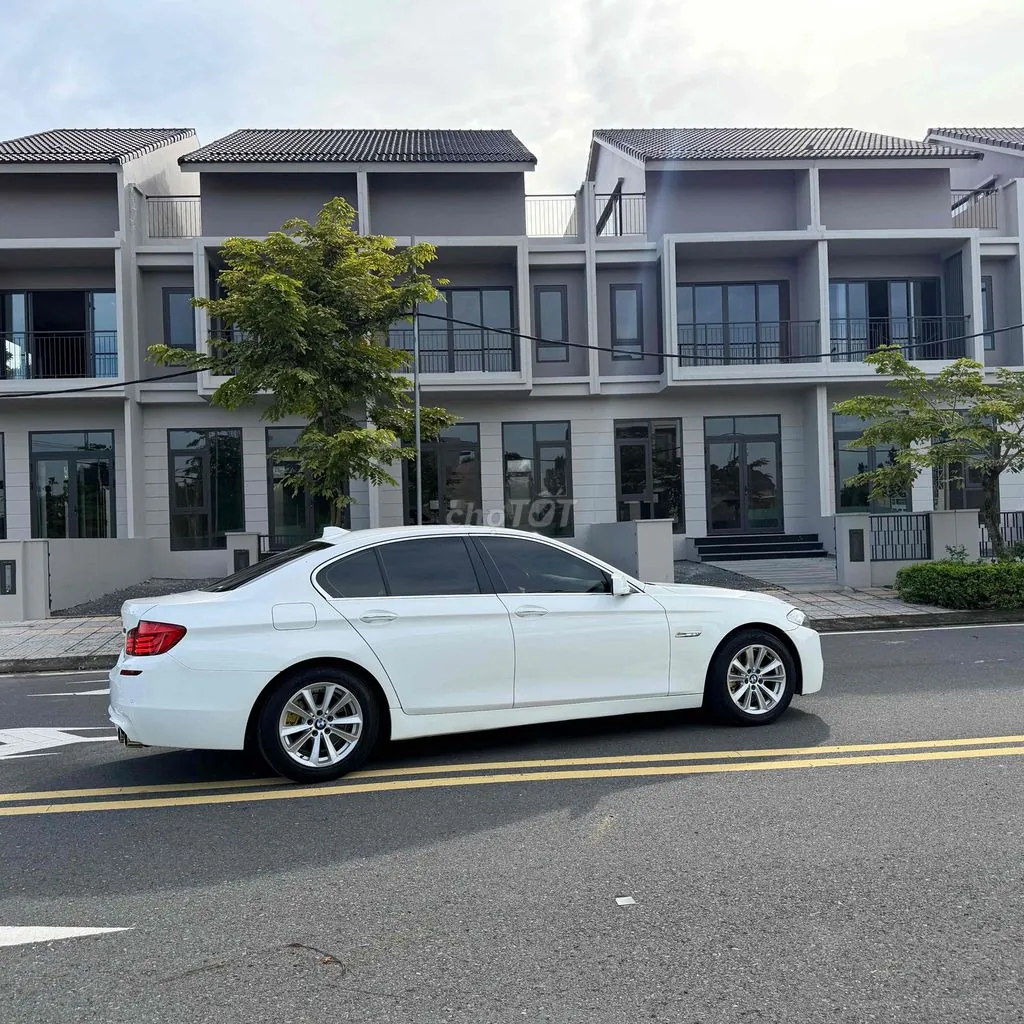 BMW 520I 2014 photo 3