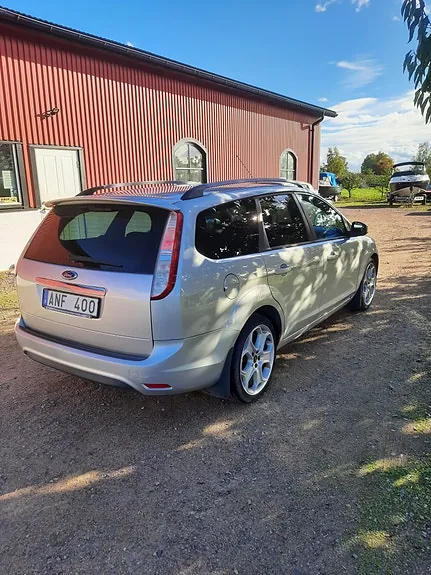 Ford Focus 2008 photo 4