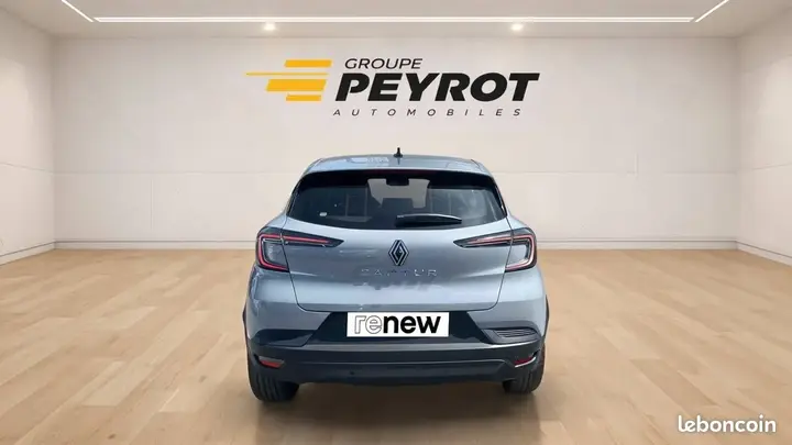 Renault Captur 2026 photo 4