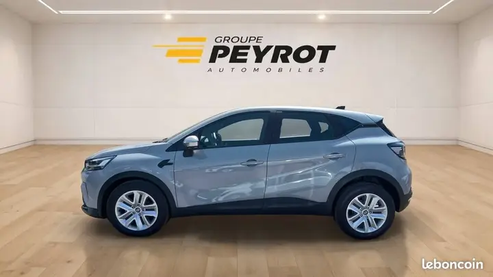 Renault Captur 2026 photo 3