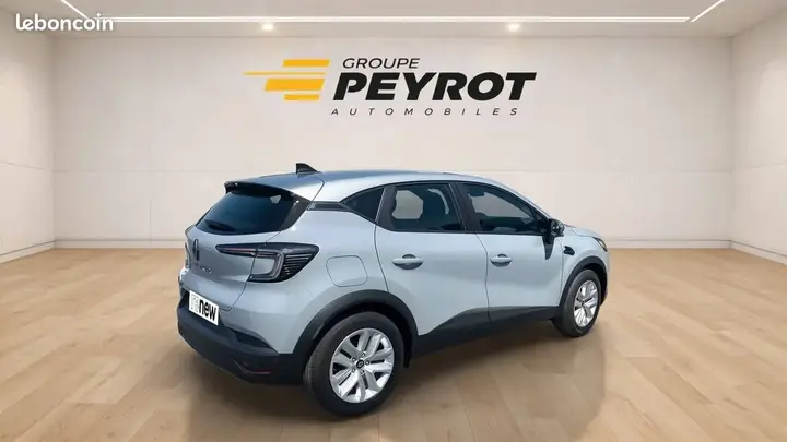 Renault Captur 2026 photo 5
