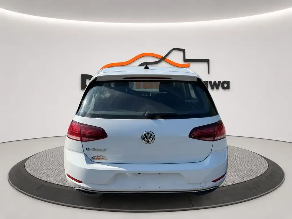 Volkswagen E-Golf 2017 photo 4