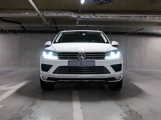 Volkswagen Touareg 2014 photo 2