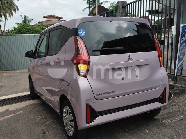 Mitsubishi Ek Wagon 2025 photo 4