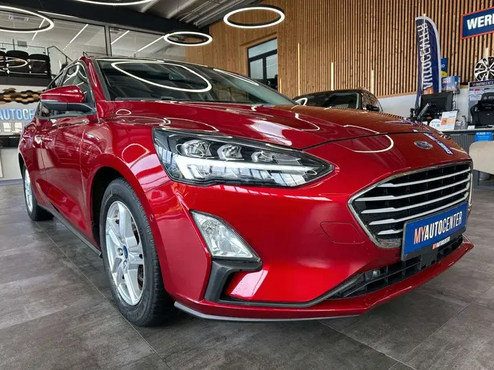 Ford Focus 2019 photo 3