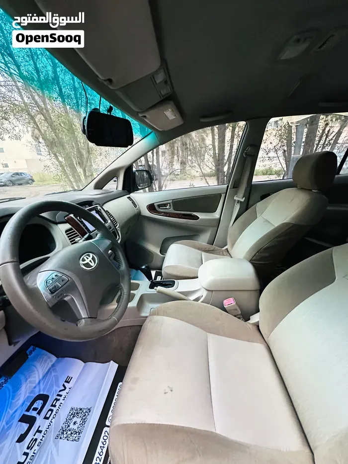 Toyota Innova 2015 photo 2