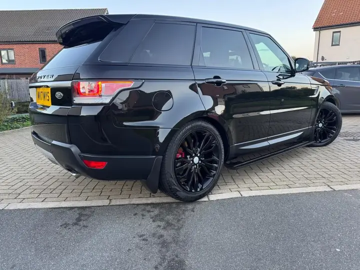 Land Rover Range Rover Sport 2017 photo 4