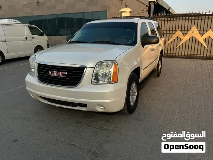 GMC Yukon 2011 photo 5