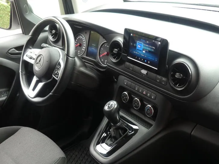 Mercedes-Benz Citan 2023 photo 2