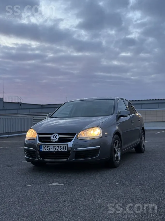 Volkswagen Jetta 2008 photo 2