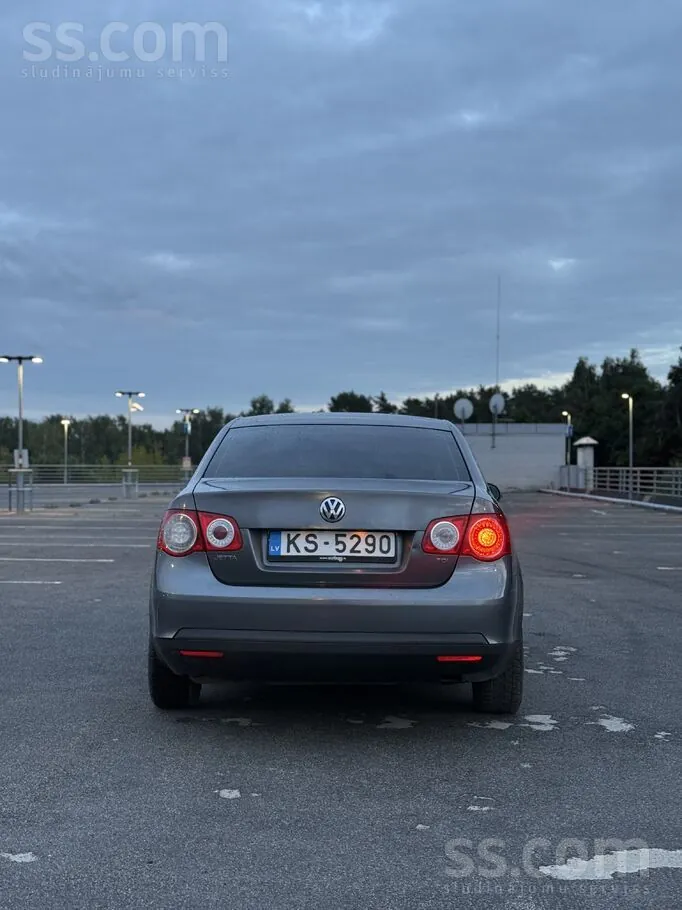 Volkswagen Jetta 2008 photo 5