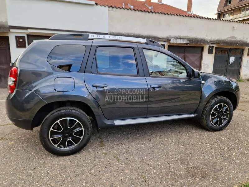 Dacia Duster 2017 photo 4