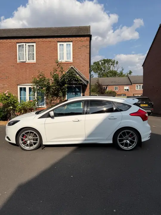 Ford Focus 2013 photo 4