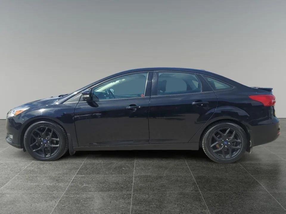 Ford Focus 2018 photo 2