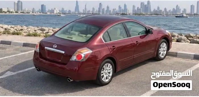 Nissan Altima 2012 photo 2