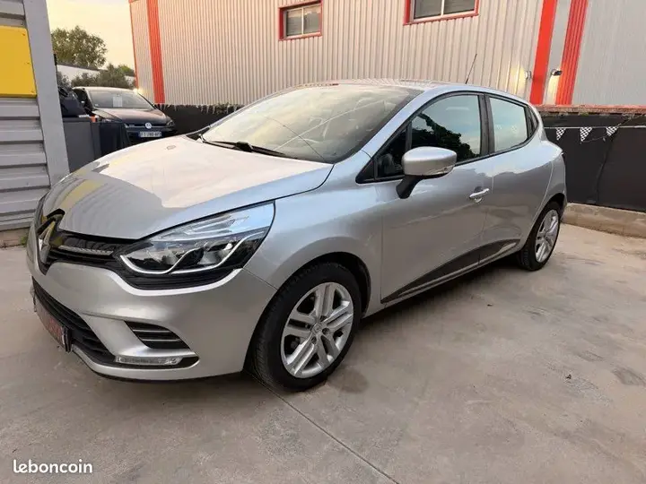 Renault Clio 2020 photo 3