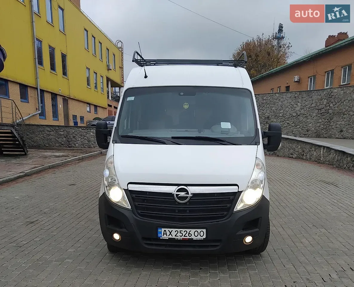 Opel Movano