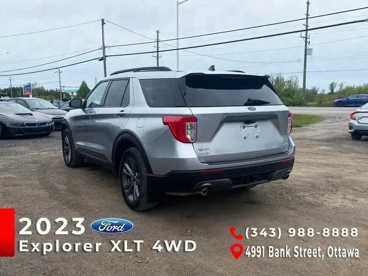 Ford Explorer 2023 photo 4