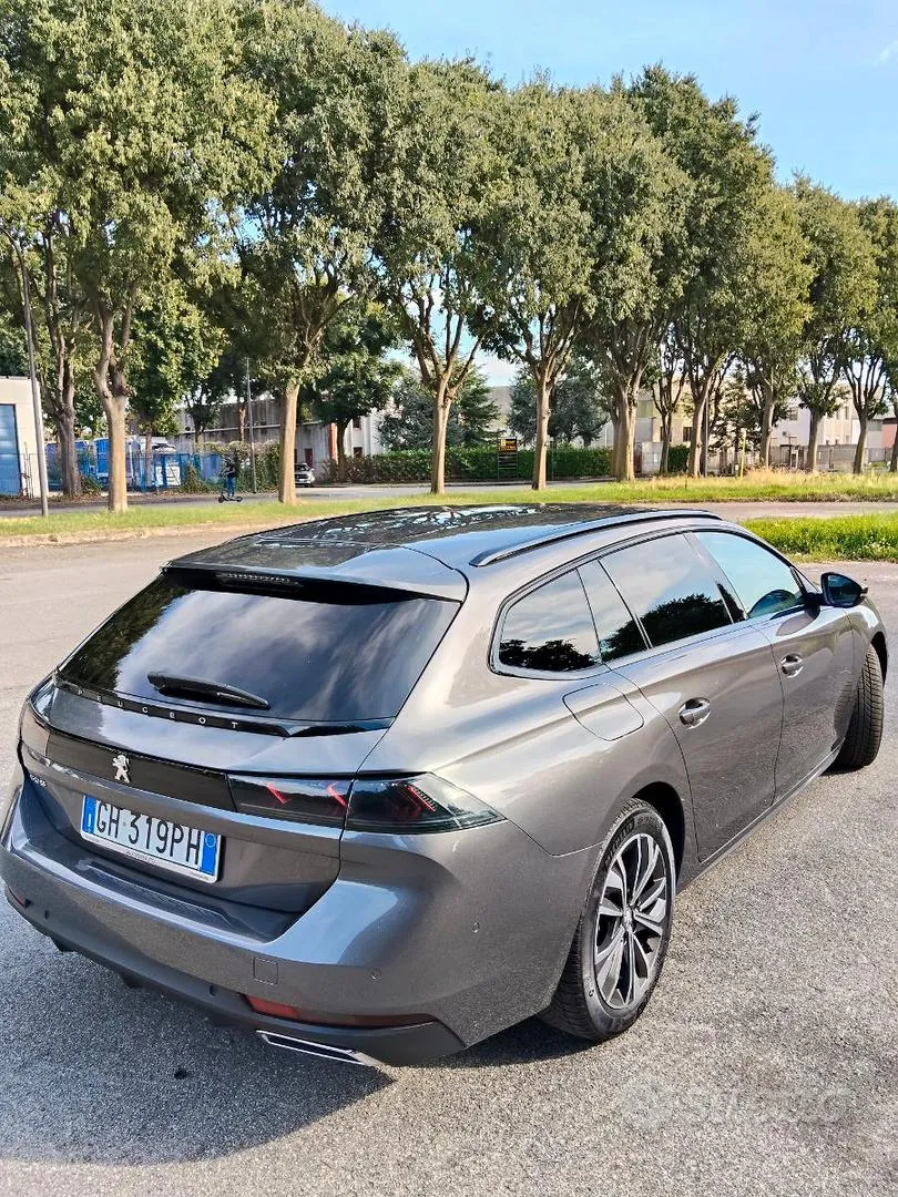 Peugeot 508 2021 photo 2