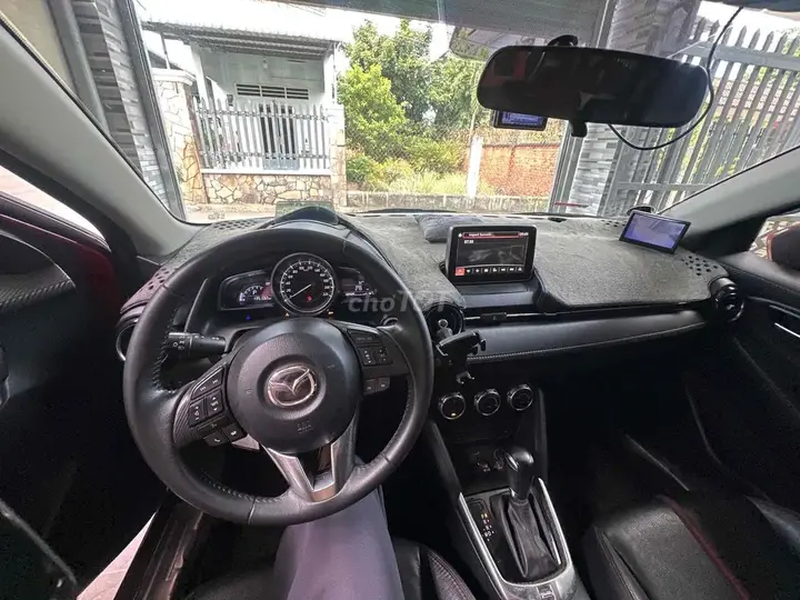 Mazda 2 2017 photo 4