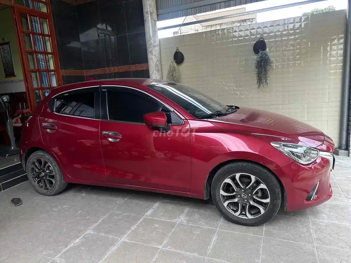 Mazda 2