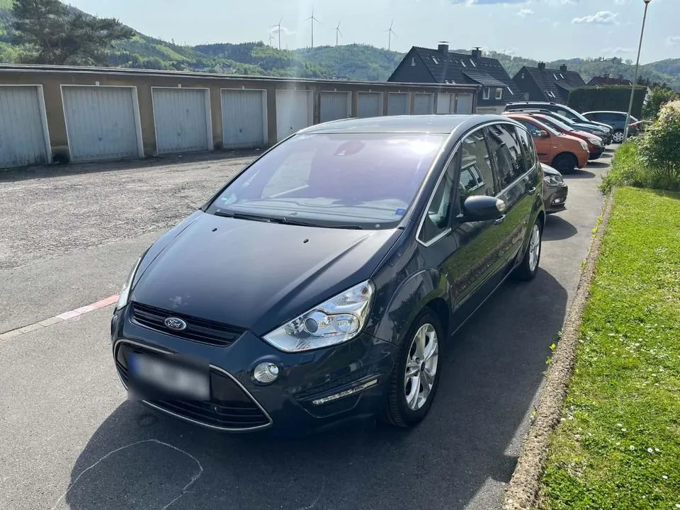 Ford S-Max