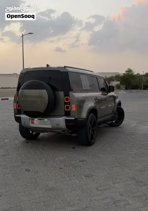 Land Rover Defender 2023 photo 3