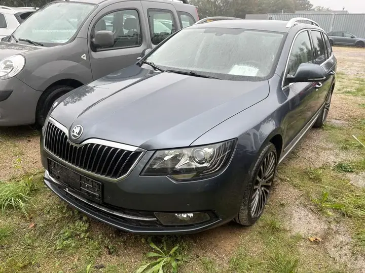 Skoda Superb Combi