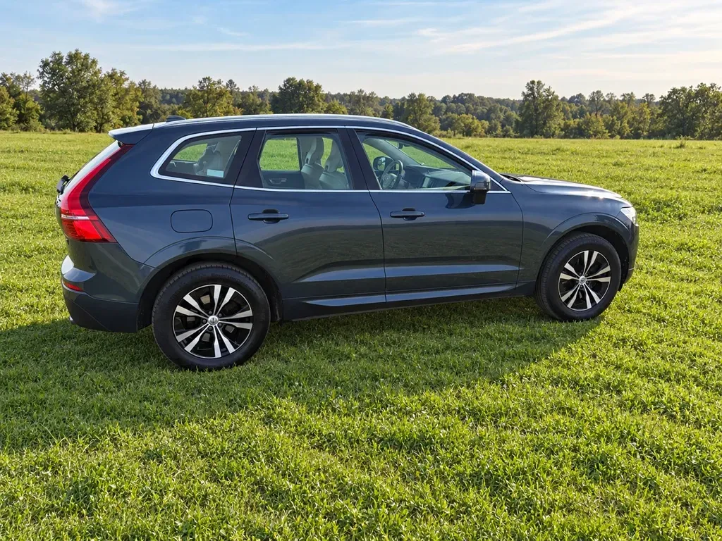 Volvo Xc60 2019 photo 3