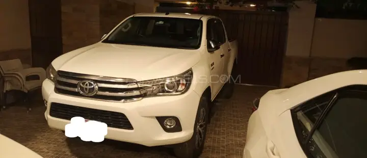 Toyota Hilux